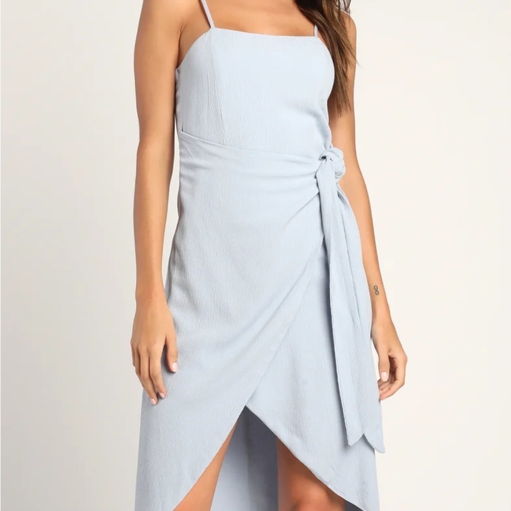 NEW LULU’s Stay Sunny Light Blue Faux Wrap Midi Dress size large